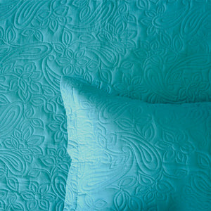 Paisley Peacock Coverlet & Pillow Cases Queen / King Bedcover Set.