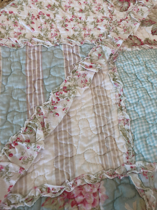 Country Charm Rose Ruffle Floral Patchwork Quilted Coverlet Bedcover Set