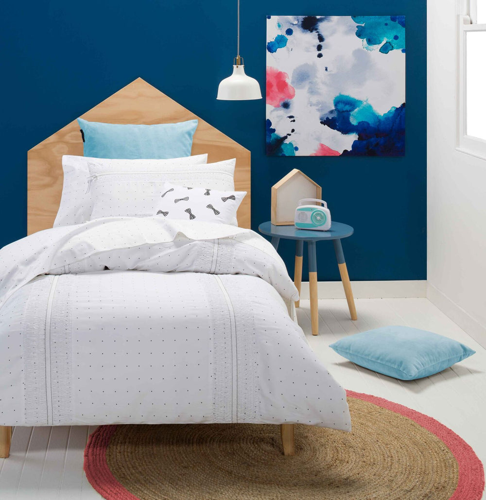 Bows Filled Decorator Cushion