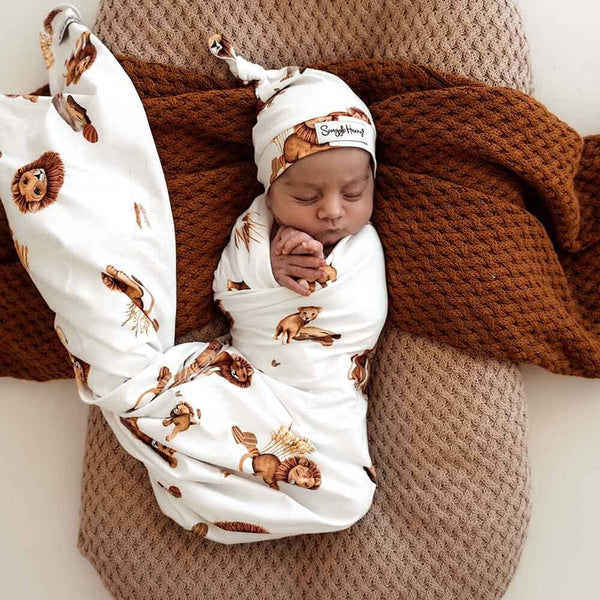 Lion Organic Jersey Wrap & Beanie Snuggle Hunny Gift Set