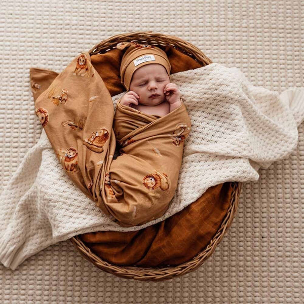 Roar Baby Snuggle Hunny Lion Jersey Newborn Baby Wrap & Beanie Set