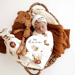 Lion Organic Jersey Wrap & Beanie Snuggle Hunny Gift Set