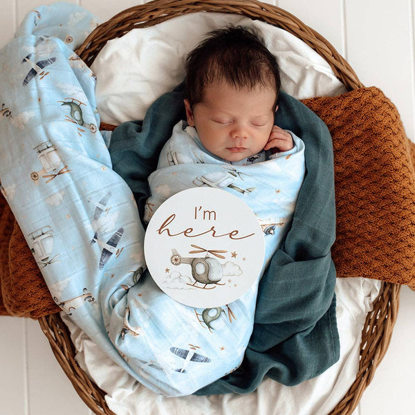 Taking Flight Snuggle Hunny Organic Cotton Muslin Wrap