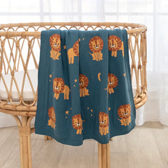 Cute Whimsical 100 % Cotton Knit Lion Baby Blanket