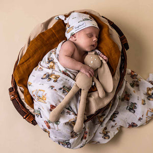 Diggers & Tractors Organic Cotton Snuggle Hunny Muslin Baby Wrap