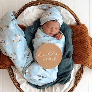 Taking Flight Snuggle Hunny Organic Cotton Muslin Wrap
