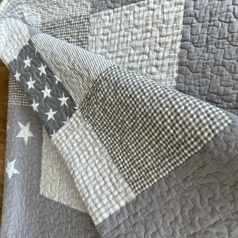 Lachlan Cotton Quilted Patchwork Hamptons Stars Throw Rug in Grey