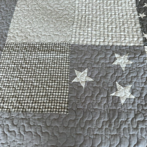 Lachlan Cotton Quilted Patchwork Hamptons Stars Throw Rug in Grey