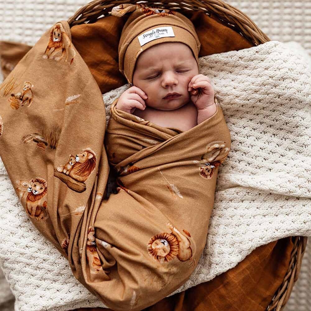 Roar Baby Snuggle Hunny Lion Jersey Newborn Baby Wrap & Beanie Set