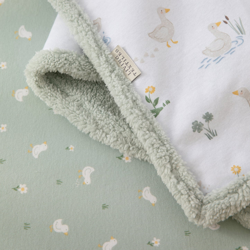 Snuggly Goosey Goosey Organic Jersey Sherpa Blanket