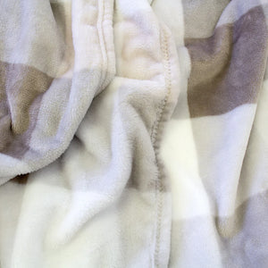 Charlie Nougat Ultraplush Check Pattern Blanket - King