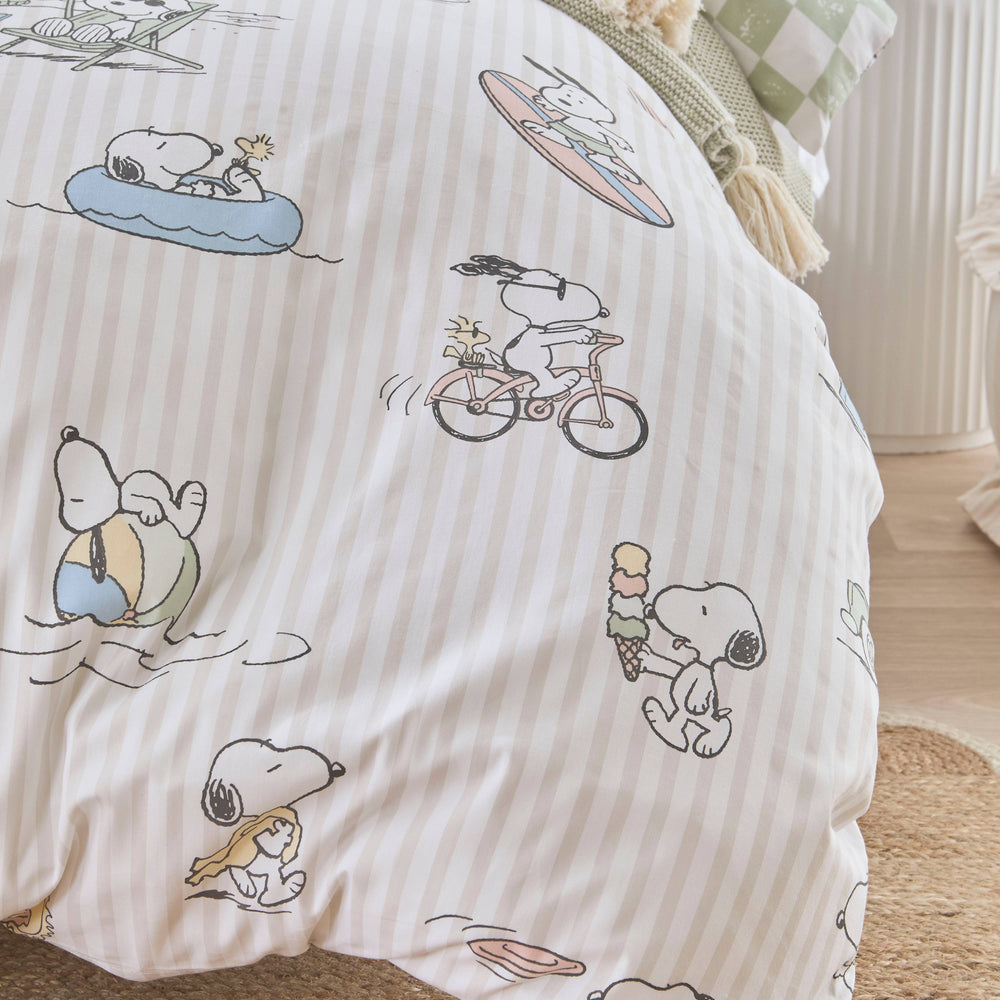 Snoopy Beach Vibe Kids Laura Ashley Quilt Cover Set
