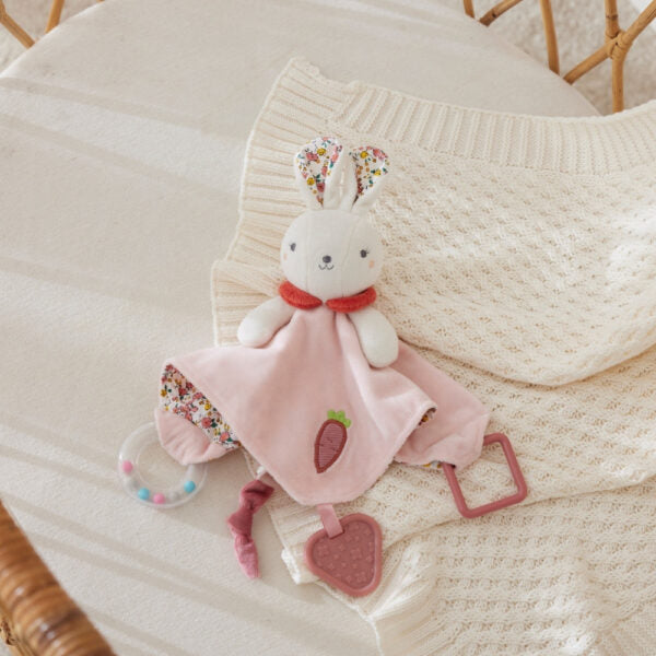 Jiggle & Giggle Hugglies Bunny Rattle Baby Comforter Security Blanket