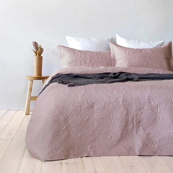 Paisley Dusk Queen / King Coverlet Bedcover & Pillow Cases Set