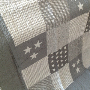 Lachlan Cotton Quilted Patchwork Hamptons Stars Throw Rug in Grey