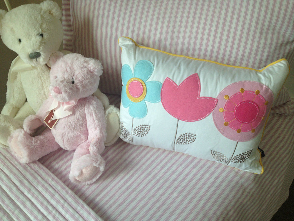 Lily Amara Aplique Flowers Cushion in Pink