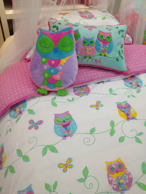 Owl Song Girls Quilt Cover Set