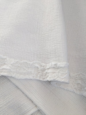 Maple Cotton Quilted Shabby Chic Throw Rug in White