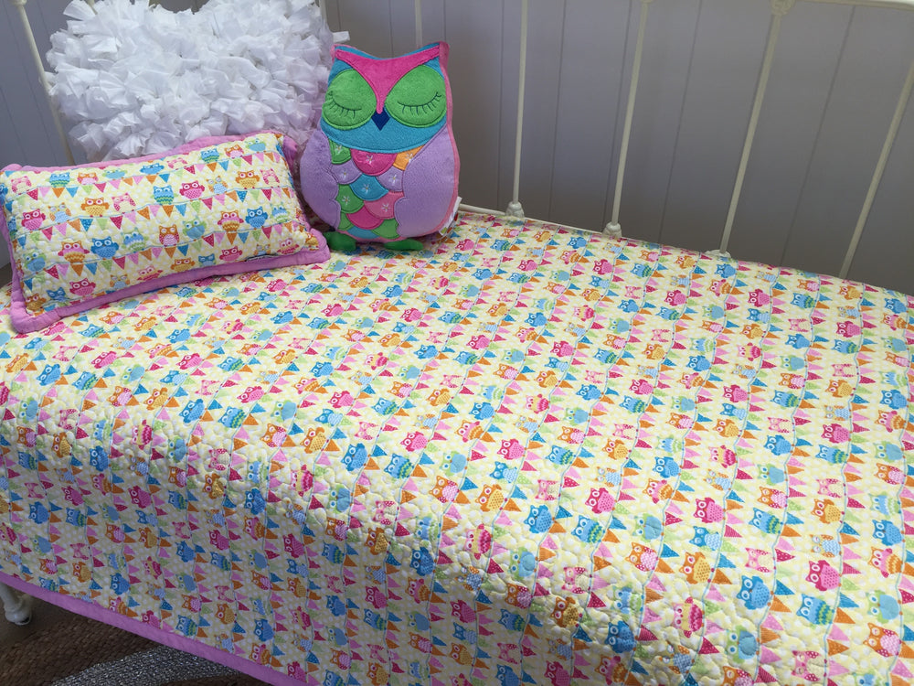Hoot Hoot Owl Nursery Cot Quilt / Play Mat / Blanket