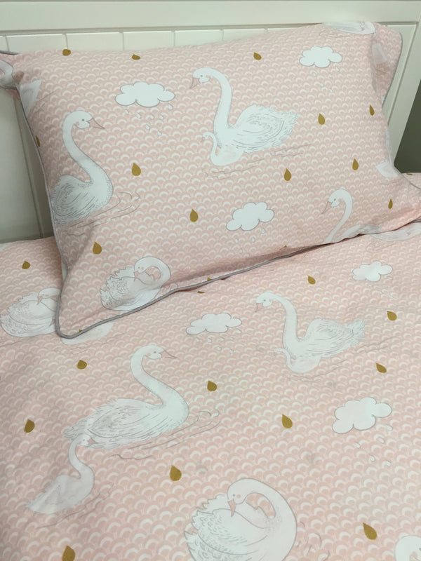 Swan Princess Girls Pink Quilt Cover Set