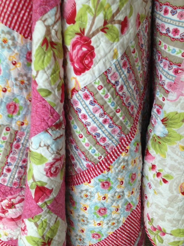 Stella Cotton Quilted Floral Throw Rug