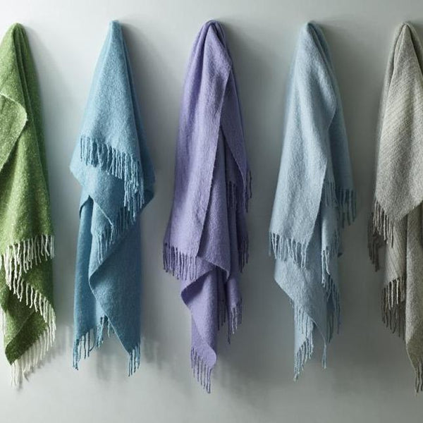 Giggle Giggle Soft Acrylic Throw Rug with Fringe – Grey Stripe