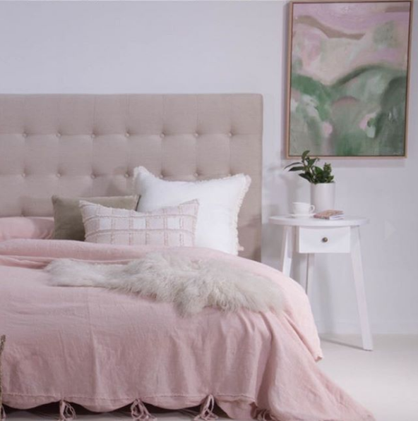 Soft Pink Linen Queen Size Quilt Cover & Pillow Cases Set