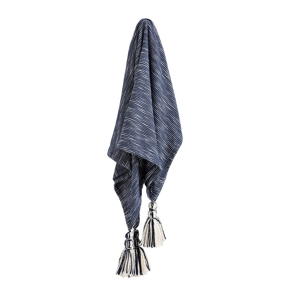 Montauk Hamptons Blue Cotton Tassel Throw Rug